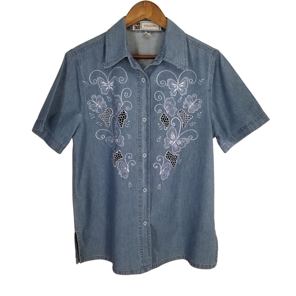 Passion-I Womens Blue Denim Butterfly Embroidered Button Down Shirt Sz M 90s